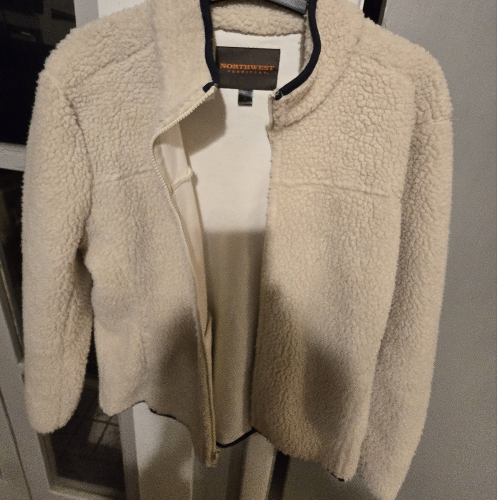 Northwest Territory Cream Teddy Jacket Plush Cozy Style Unisex Large